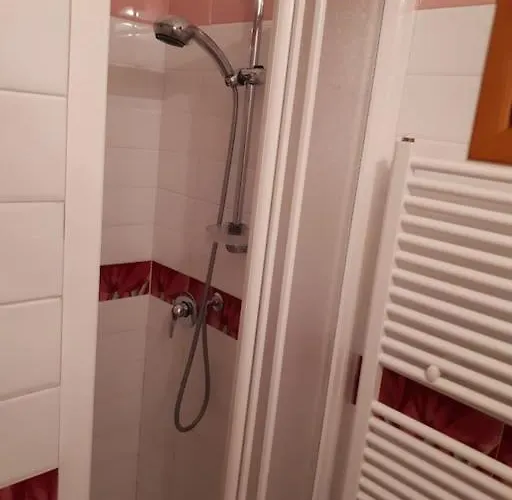 Alino's House Apartman